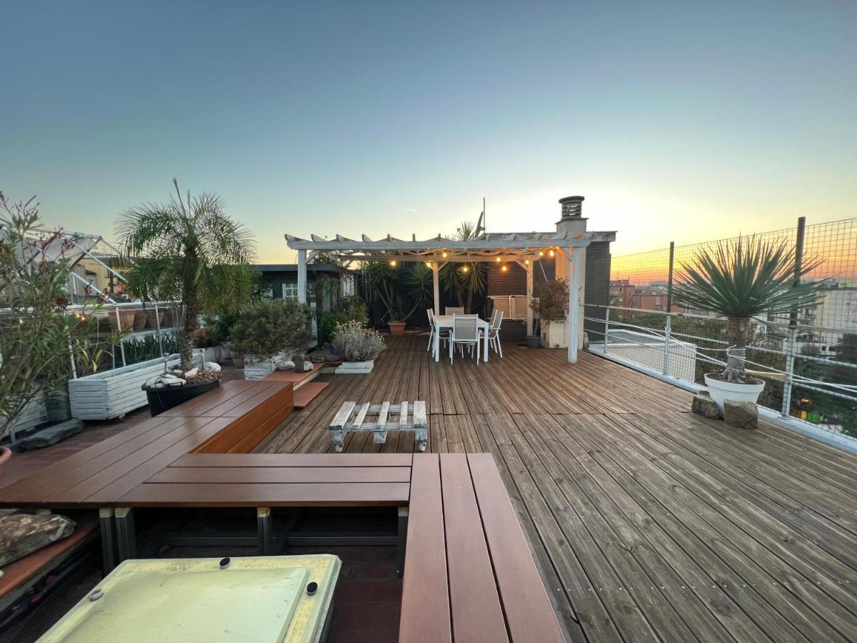 Rooftop In Historical Center Apartment Bologna Exterior photo